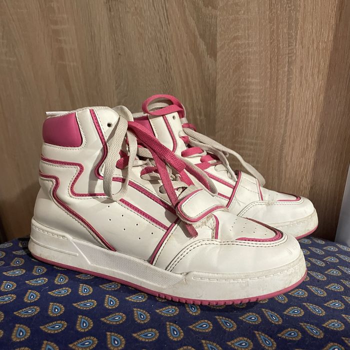 Жіночі високі кросівки sinsay 37 розмір