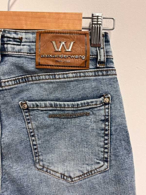 Alexander Wang SLIM 2020 – damskie jeansy z wysokiej jakości denimu