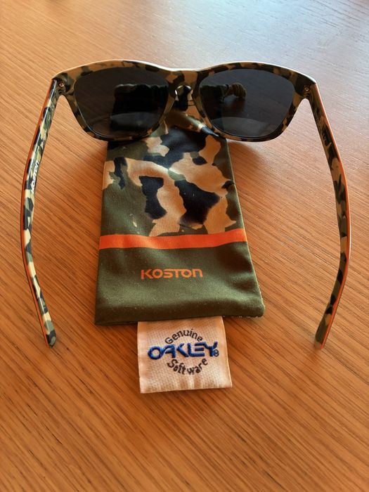 Óculos OAKLEY FROGSKINS LX CAMO Ltd Ed. Erik Koston Signature