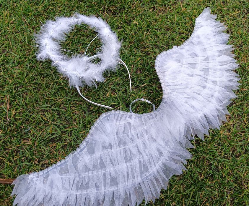 Piękny zestaw Anioł skrzydła tiulowe świecące i aureola