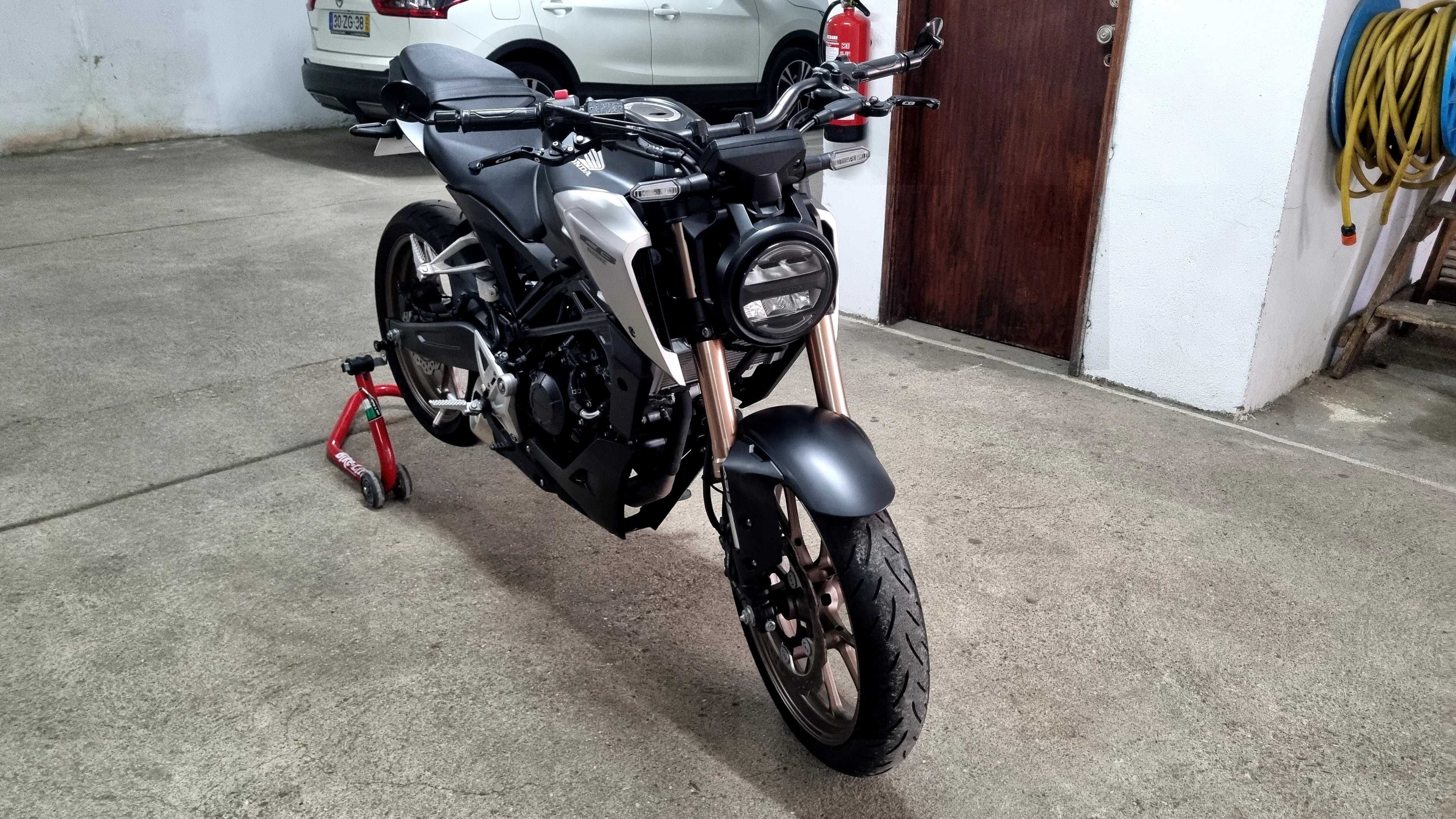 Honda CB125R Neo Sports cafe 15cv