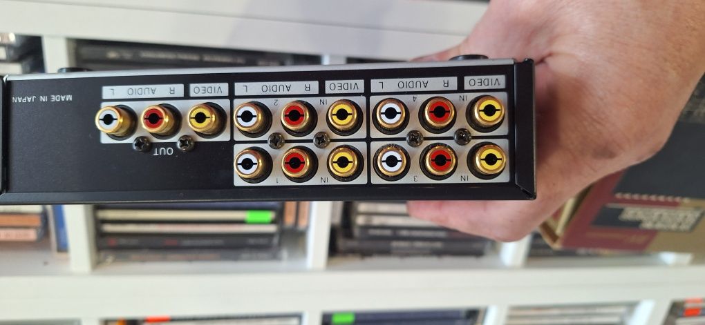Selektor Audio Video . Maspro Japan Gold 4 x Jak nowy