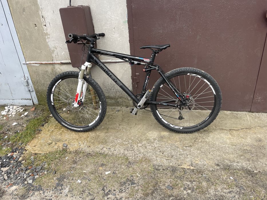 Продам велосипед CUBE двох підвіс.