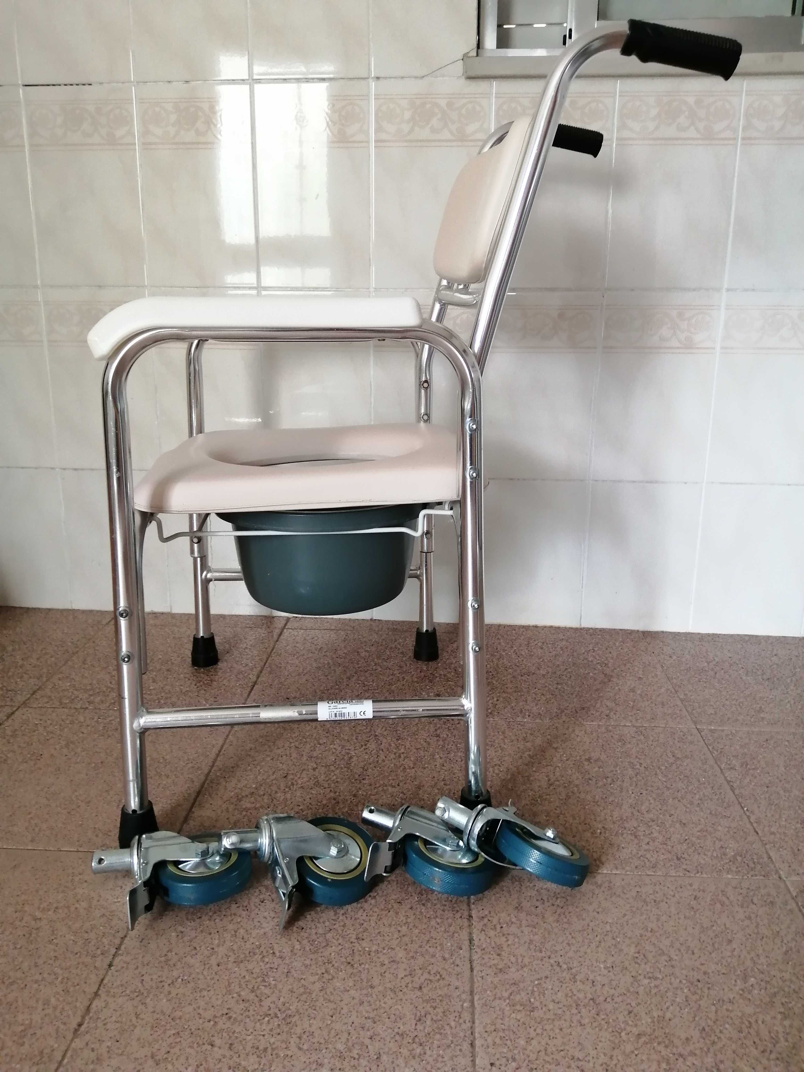 Cadeira Sanitária
