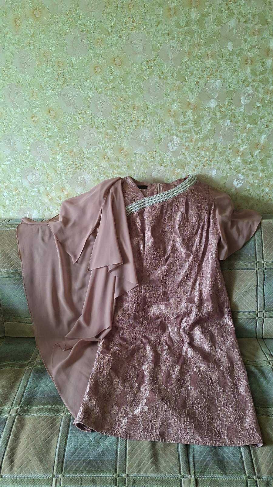 Плаття  розм. 52, нарядне, колір пудри, б/в за 330 гр