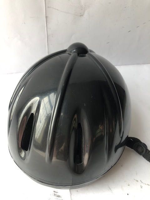 Toczek kask jeździecki CASCO 52-57 czarny plastik