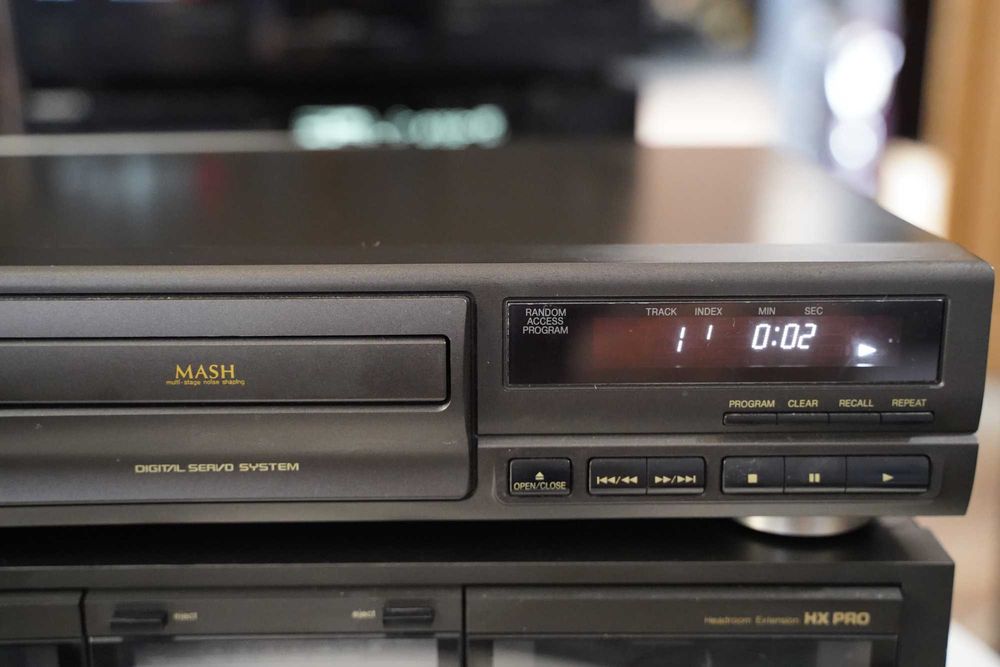 Odtwarzacz płyt CD TECHNICS -super stan!