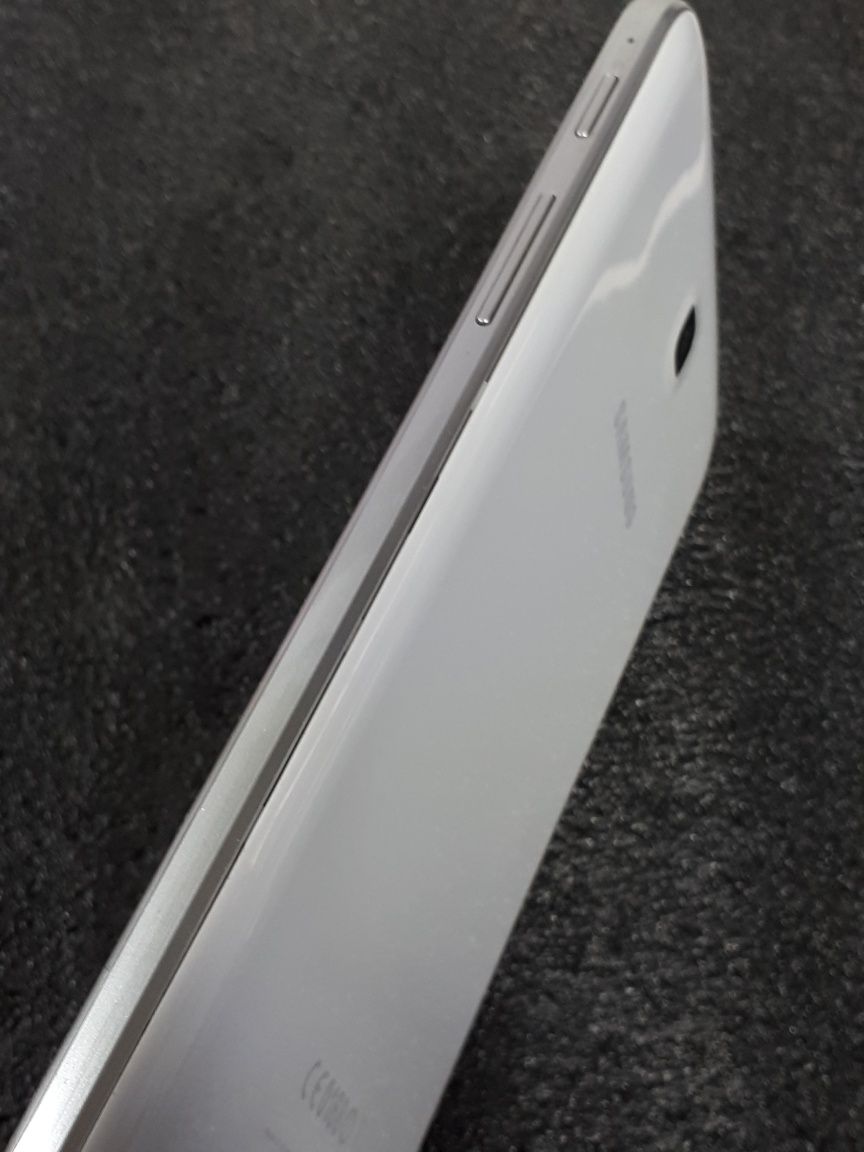Samsung Galaxy Tab 3 SM-T211 7 "3G 8Gb