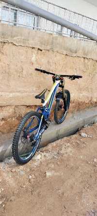 Mondraker summum team blue limon 2014