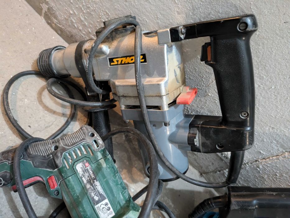 ударные  дрели  3 шт  цена за все