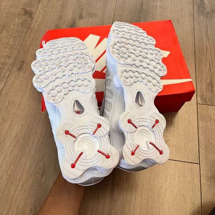 Buty-Trampk-Nike Shox White R.39