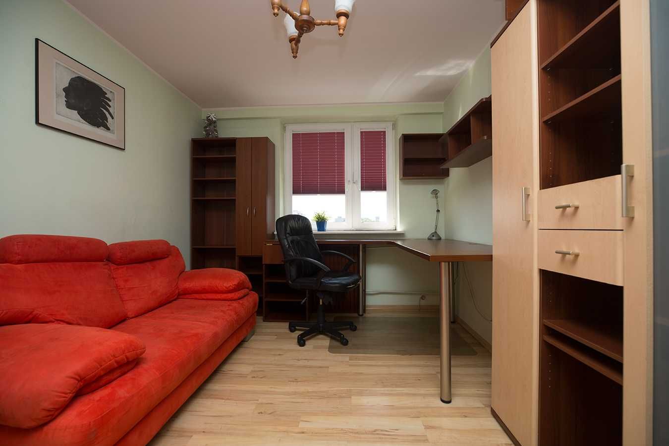 2 pokoje, loggia, parking, piwnica, Dereniowa 9, bez prowizji