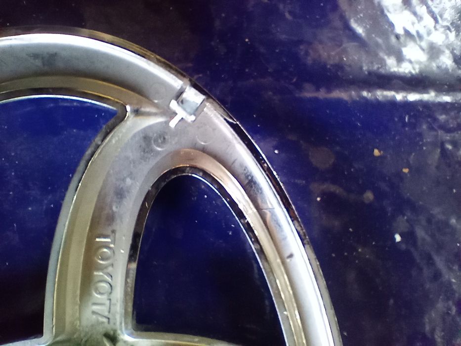 Znaczek do toyoty t27