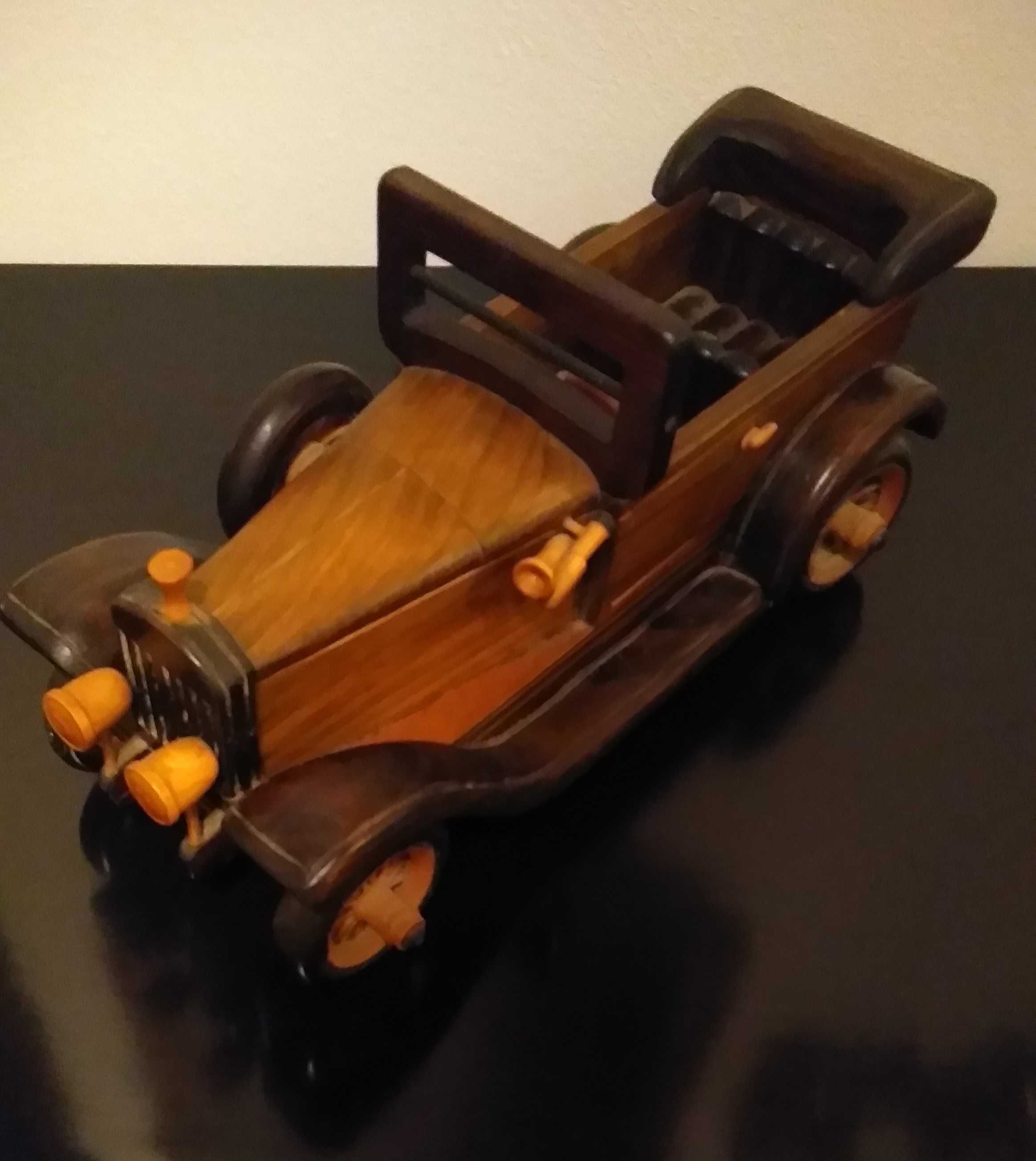 Carros miniatura de coleção