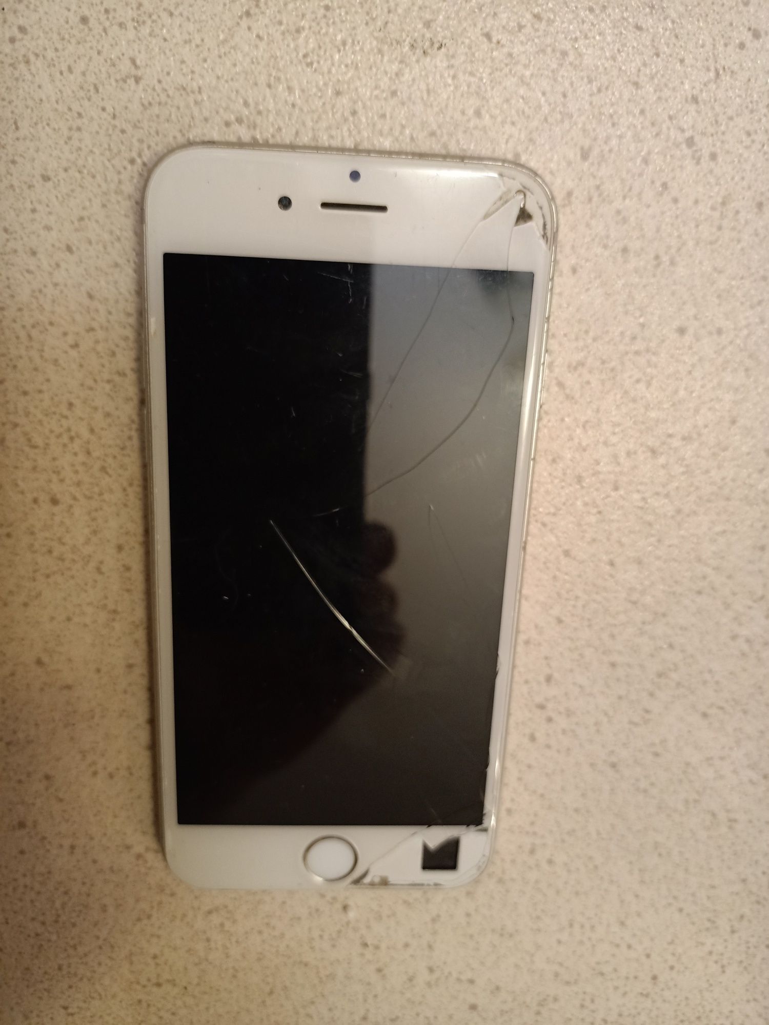 iPhone S na części