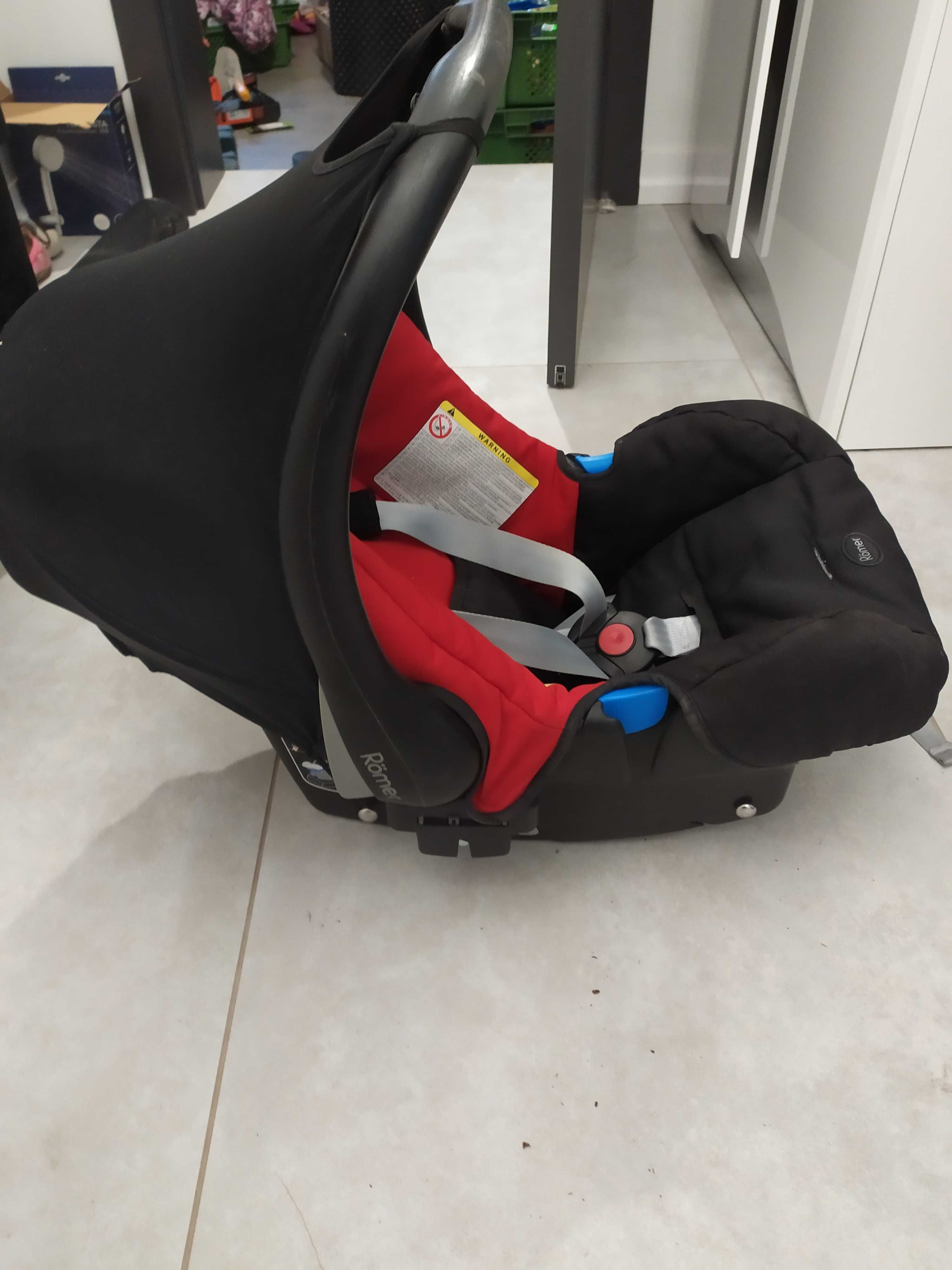 fotelik samochodowy 0-13kg britax romer stan b.dobry