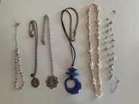 Colar estilos variados