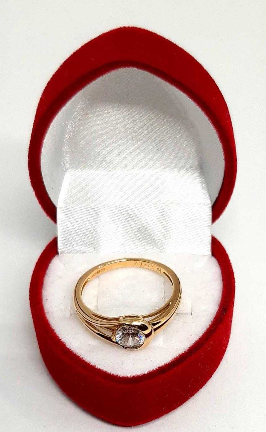 Złoty pierścionek z Cyrkonią PR.375 W:1,70gr R.12 InterSKLEP