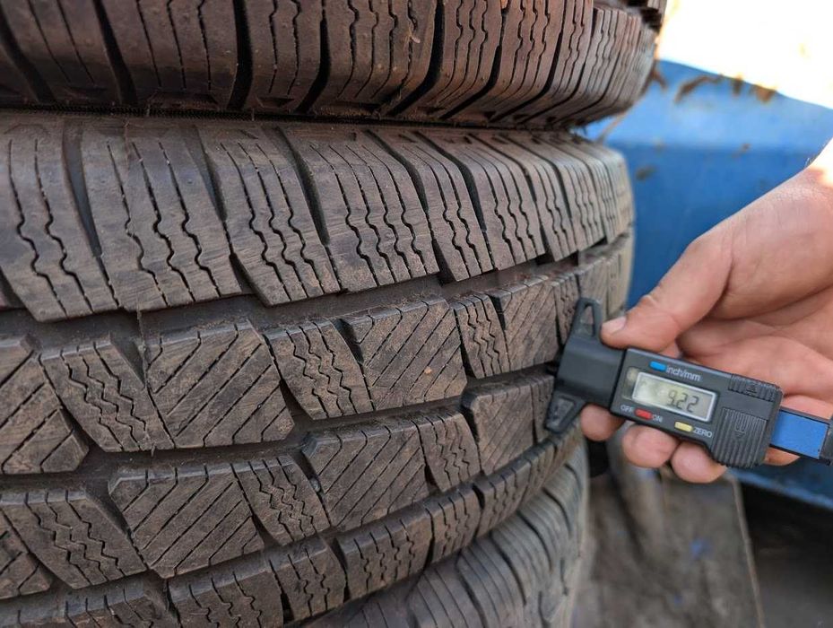 Opony Sunfull SF-W05 215/75R16C 2022r 4szt