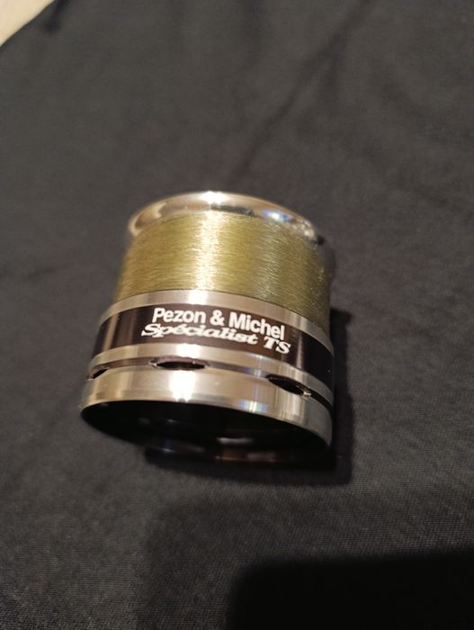 Kołowrotek PEZON -MICHEL