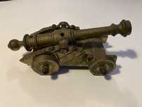 Mini canhao em metal