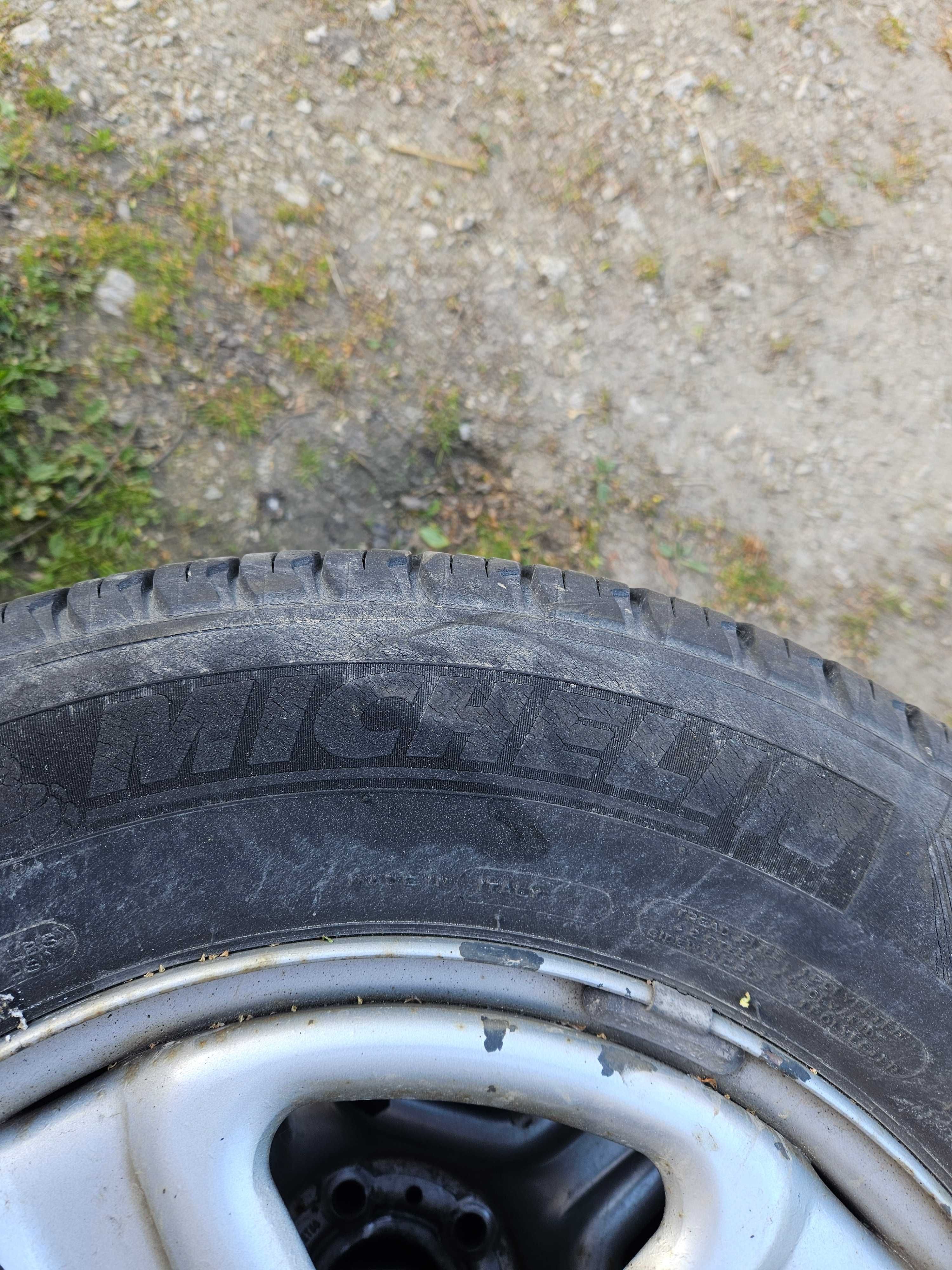 Opony Michelin 215/65 R16