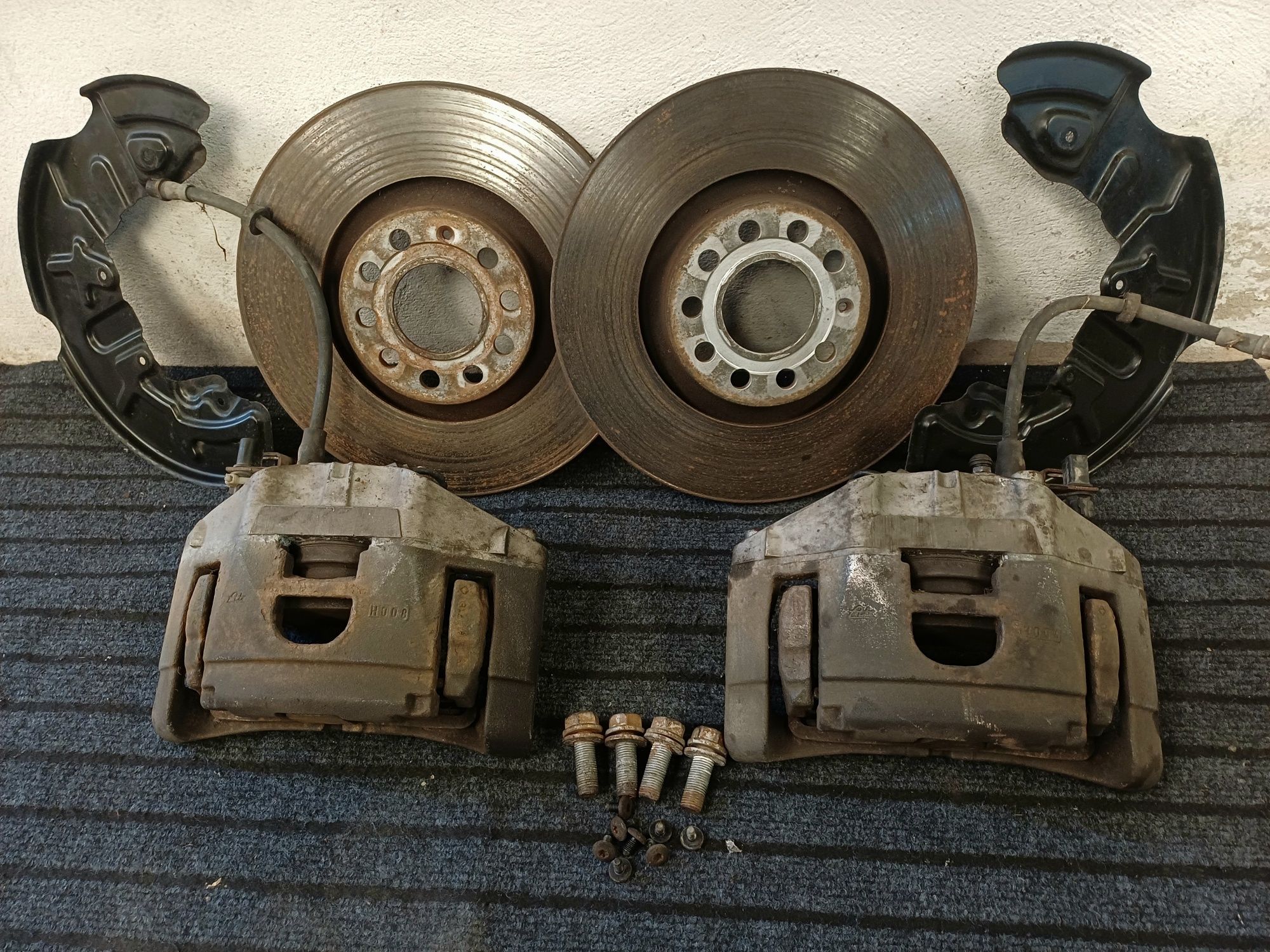Bombas Travão frente Audi S4 b7