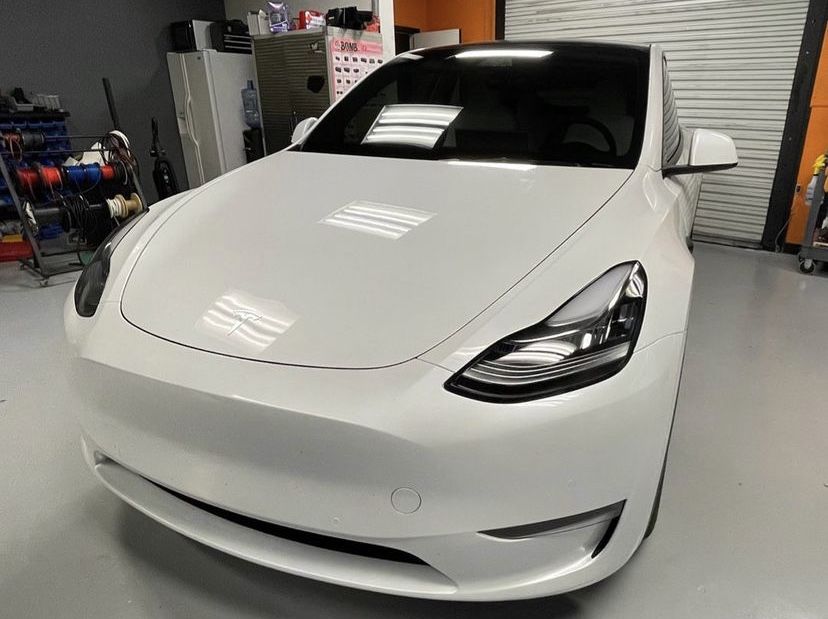 Тонировка авто стекол Растонировка окон автомобиля Затонировать стекло