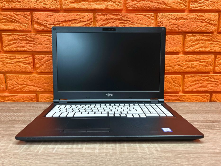 Ноутбук 15.6"Fujitsu E559/ i5-8265U, 16 RAM, 512 SSD/Type-C, Win11Pro