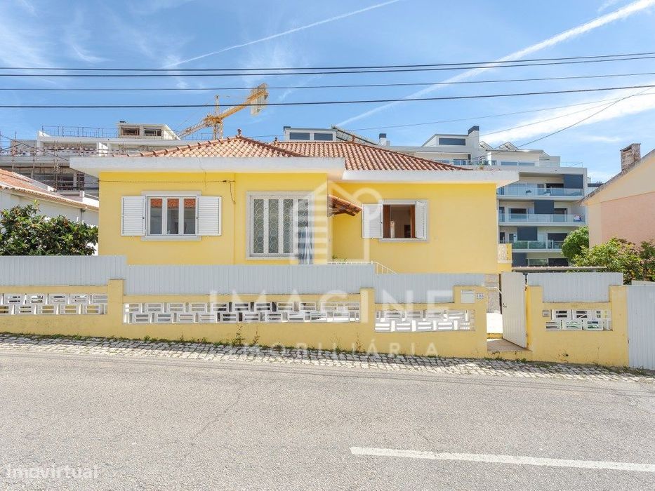 Moradia Isolada ao Bairro do Liceu