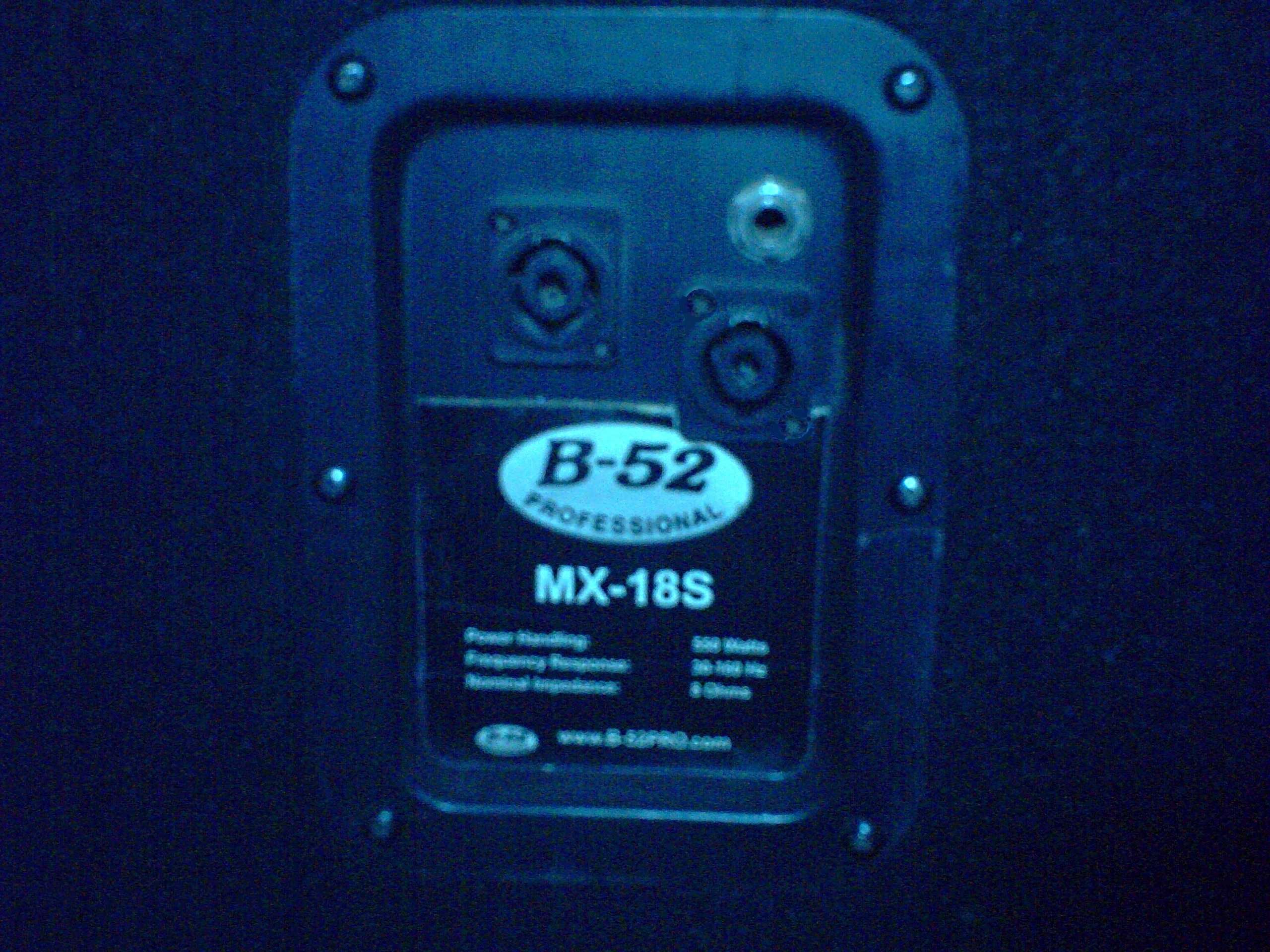 Сабвуфери B-52 MX18S. 550 Вт. Обмін
