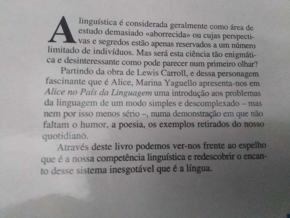 Livro Alice no País da Linguagem Para compreender a Linguística.
