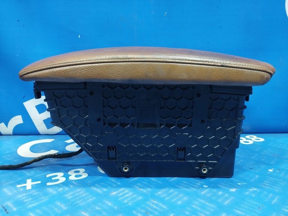 Підлокітник  бмв х5 е70 bmw x5 e70 подлкотник Розборка Шрот Разборка