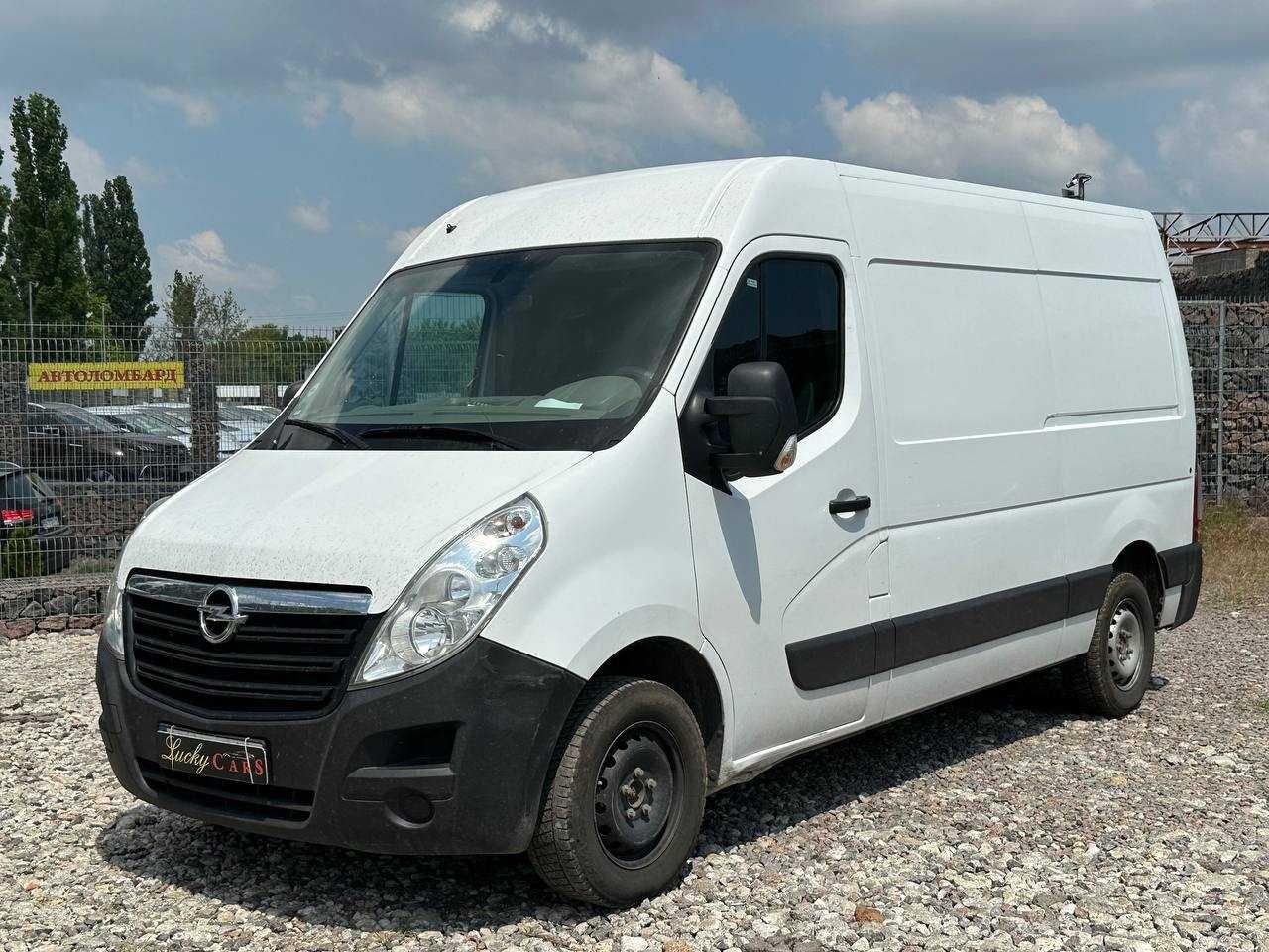 Авто Opel Movano 2015