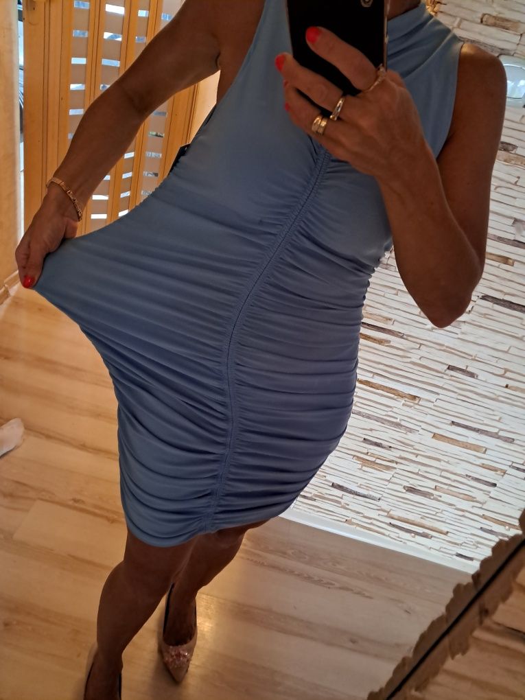 Sukienka błękitna cudo  nowa