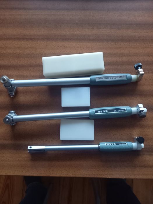 Średnicówka do pomiaru otworów.