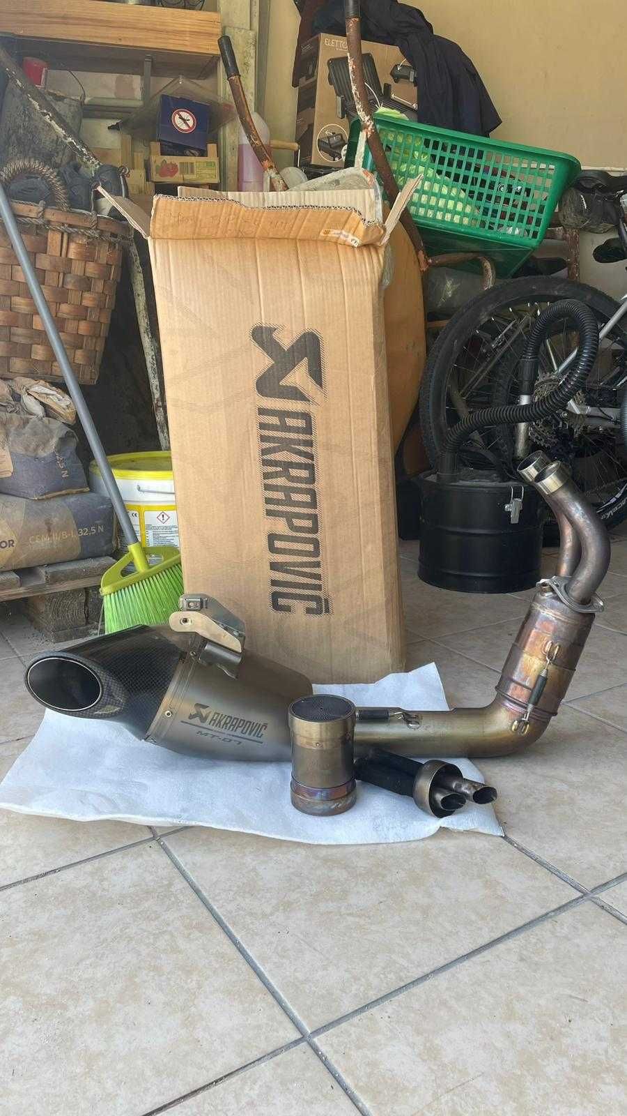 Escape akrapovic MT-07