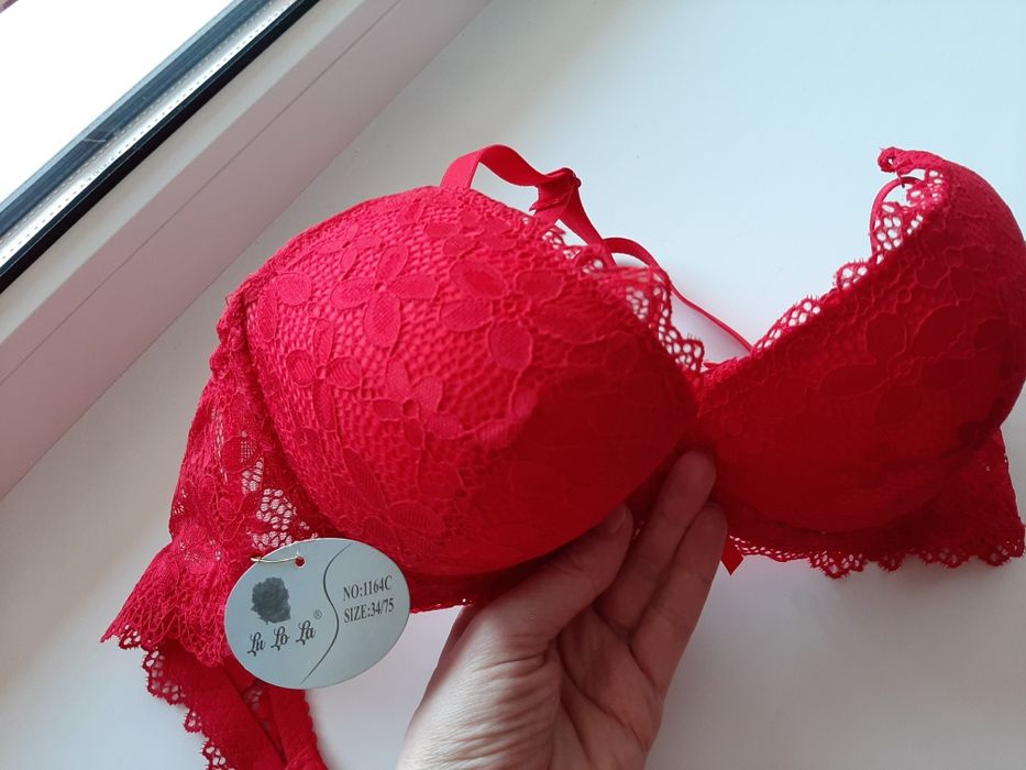 Бюстгалтер ліфчик 75В