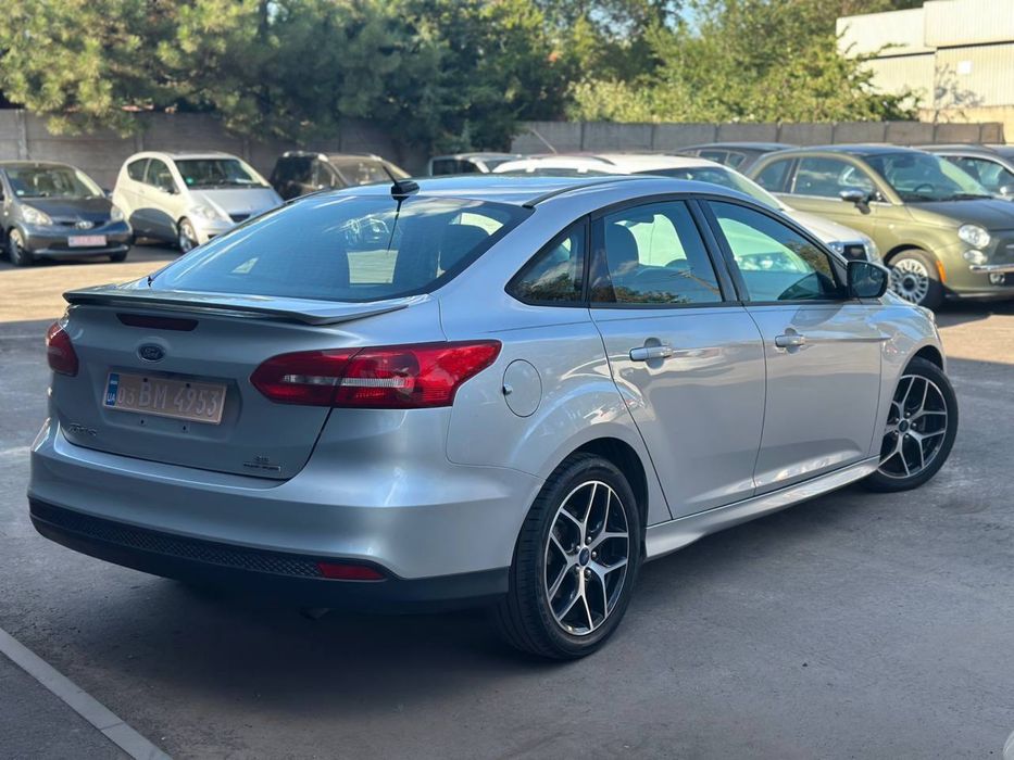 Ford Focus 2015 • Автомат • Захар AutoHouse • Автокредит •