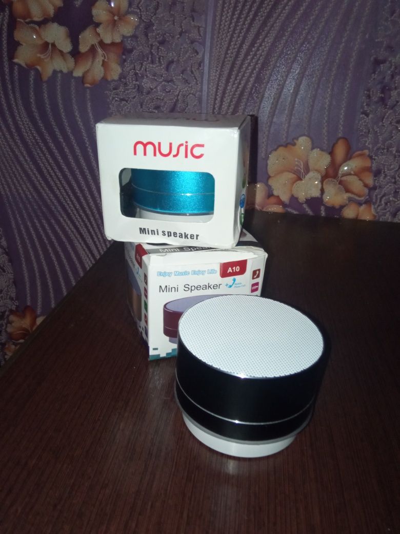 Продам колонки mini speaker