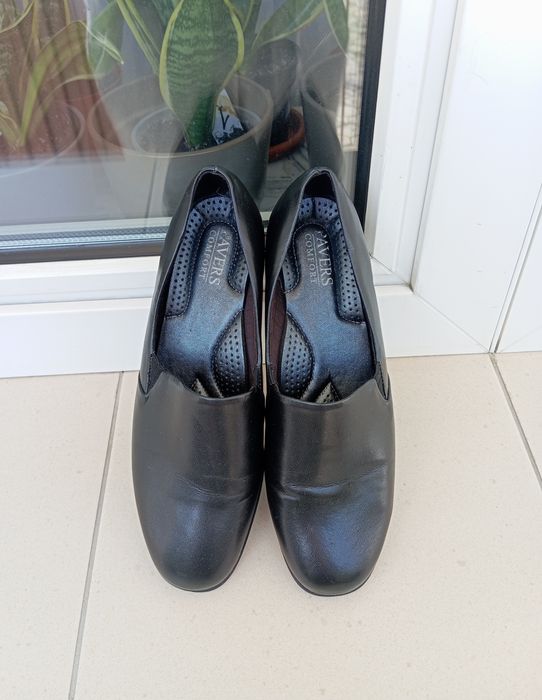 Czarne  buty, Pavers, rozmiar 38