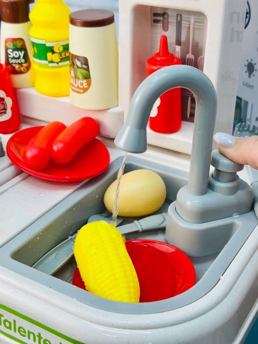 Висока дитяча кухня з водою та парою на 69 предметів, висота 92 см