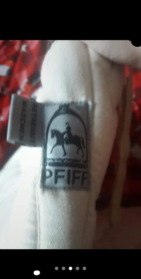 Czaprak PFIFF ..