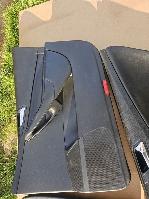 Tapicerka Tapicerki boczki boczek drzwi Volkswagen Passat B6 Eu Kombi