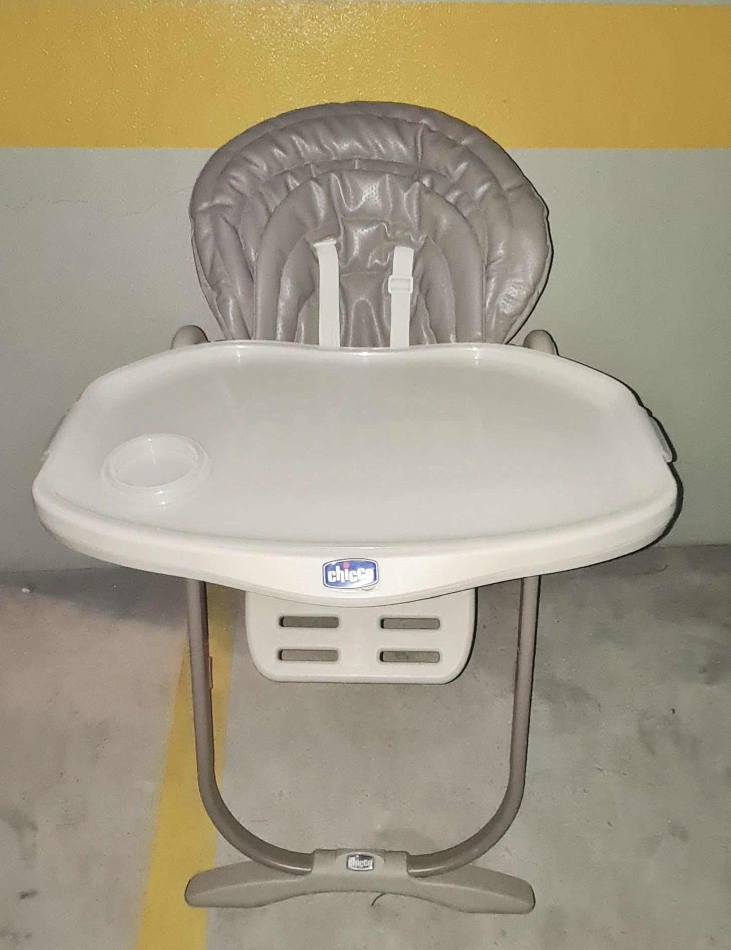 Cadeira de Papa Chicco Polly Magic 3 em 1 — Bom Estado