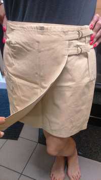 Spódnica beż spódniczka mini S nakładana z klamerkami