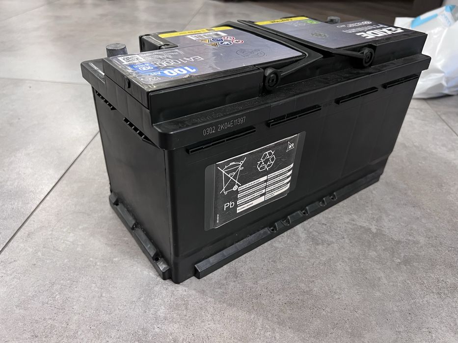 Автомобільний акумулятор EXIDE Premium 6СТ-100Ah АзЕ (EA1000)