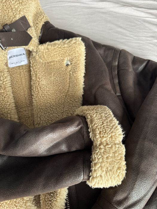 Дублянка Bershka