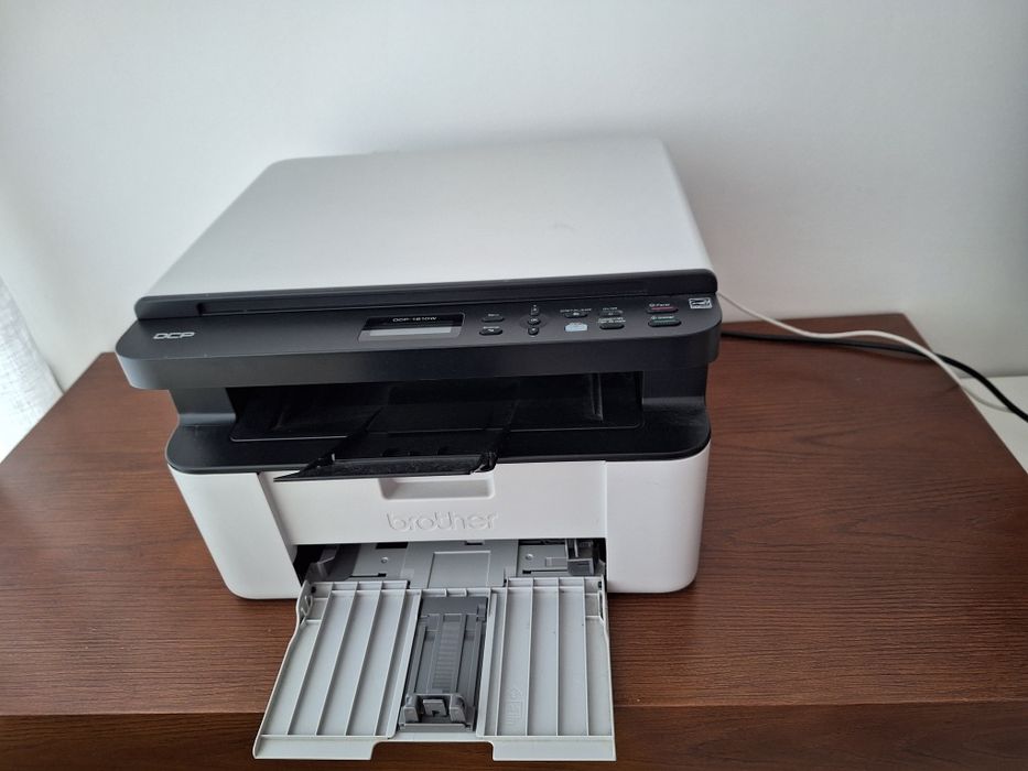 Impressora económica  BROTHER Laser Mono DCP-1610W (Com 1 toner imprim