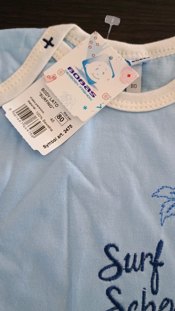 Zestaw ubranek niemowlęcych